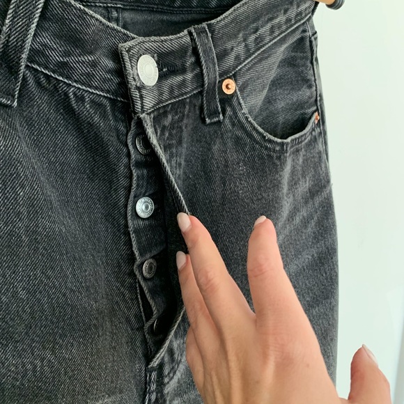 VINTAGE LEVI’S - Picture 5 of 9